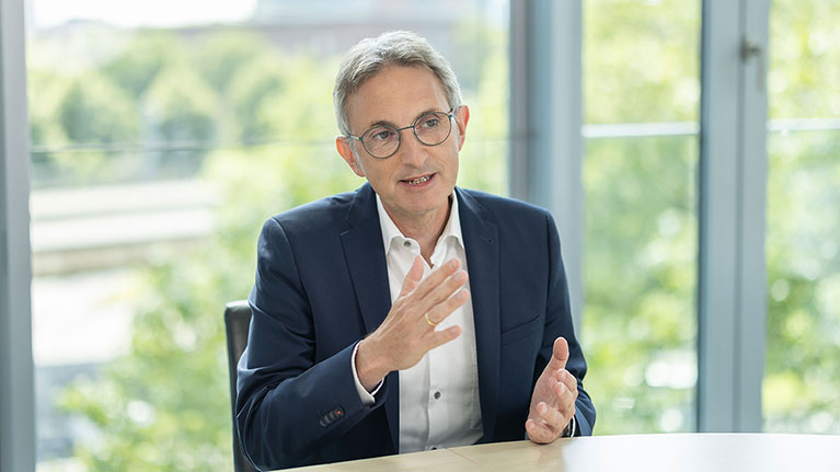 Dr. Peter Stemper, stellvertretender Vorstandsvorsitzender der NRW.BANK, im Interview.