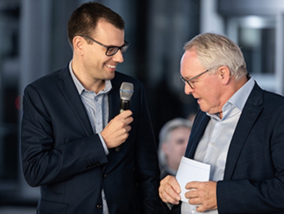 Christian Wermke und Dr. Norbert Tiemann bei der Preisverleihung in der NRW.BANK.