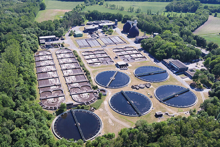 Die Hauptkläranlage in Coerde (Münster) aus der Vogelperspektive