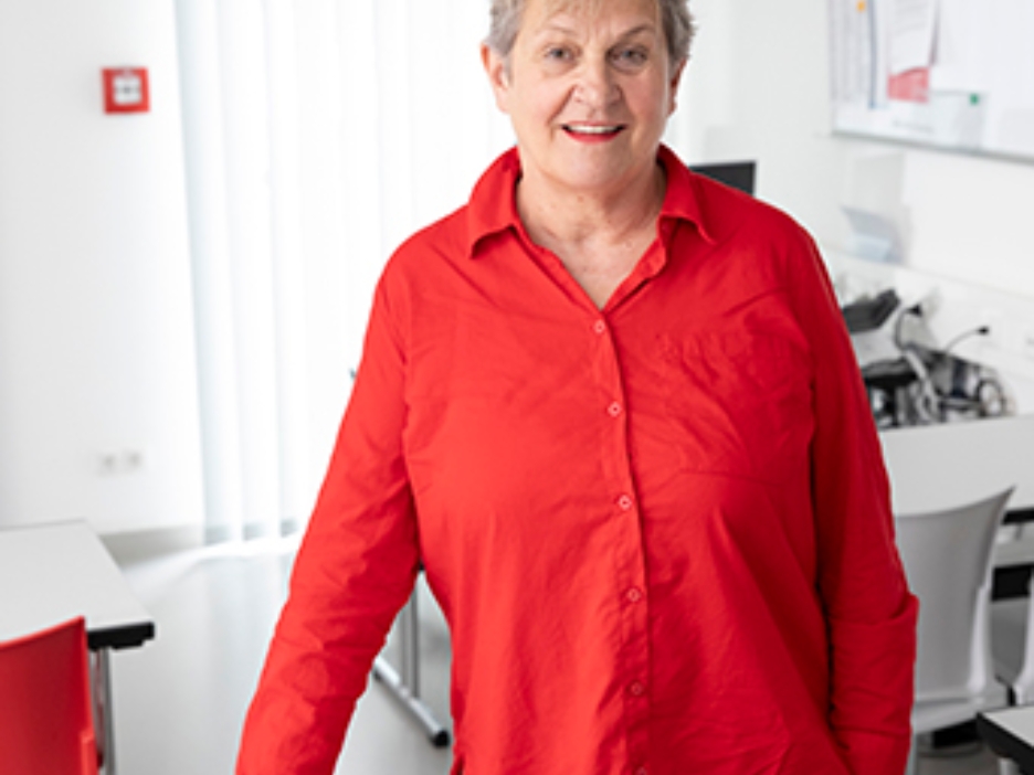 Frau Charlotte Kaspari