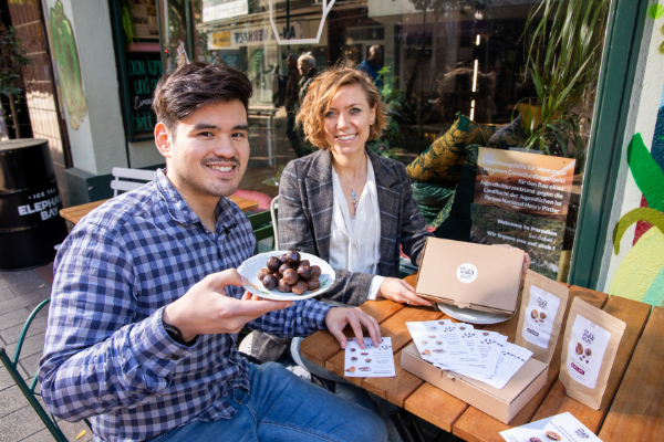 Das Gründerpaar der Snackhelden: Kerstin Drazkiewicz und David Herzmann