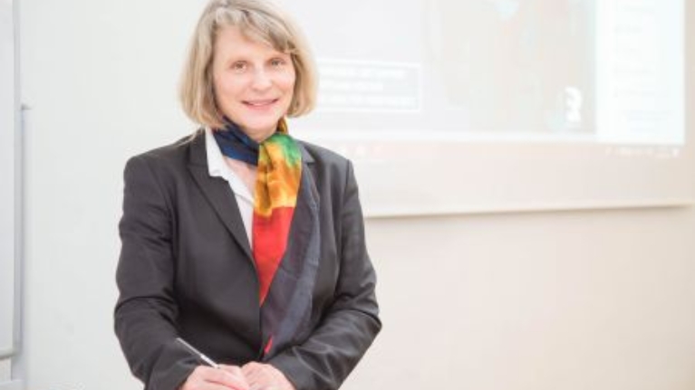 MUT - DER GRÜNDUNGSPREIS NRW - Porträt Jurymitglied Prof. Christine K. Volkmann