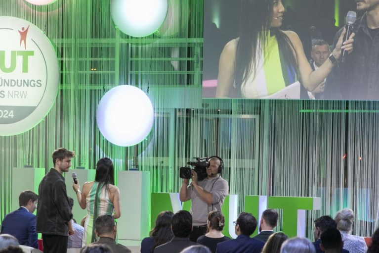 Interviewsituation bei MUT - DER GRÜNDUNGSPREIS