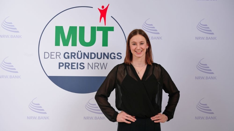 Porträt der Nominierten für MUT 2026: Schwimmberg