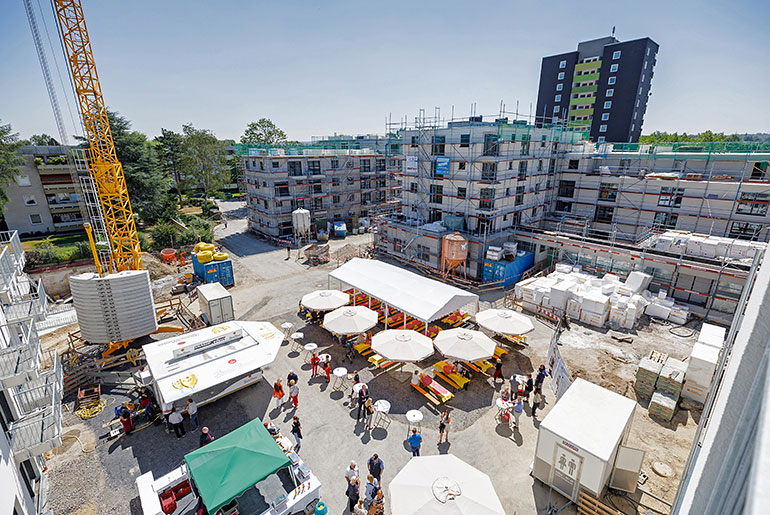 Panoramaansicht auf das Parkquartier Königsborn im Bau