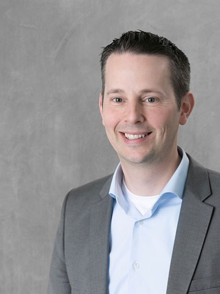 Portrait von Maximilian Erb aus dem Venture-Capital-Team der NRW.BANK