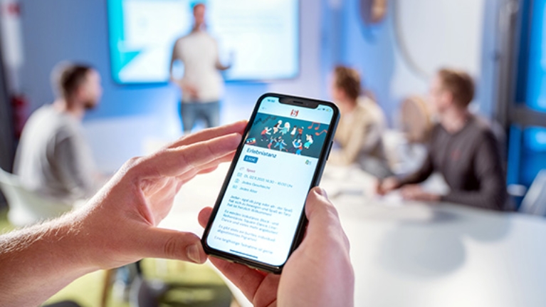 Zu sehen ist eine beispielhafte Oberfläche der App Tremaze auf dem Smartphone.